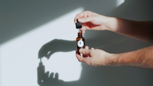 Is It Better To Take CBD Oil Before Or After Meals